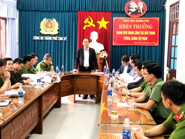 Nhóm đối tượng cho vay lãi nặng ở Quảng Nam Nhóm đối tượng cho vay lãi nặng ở Quảng Nam