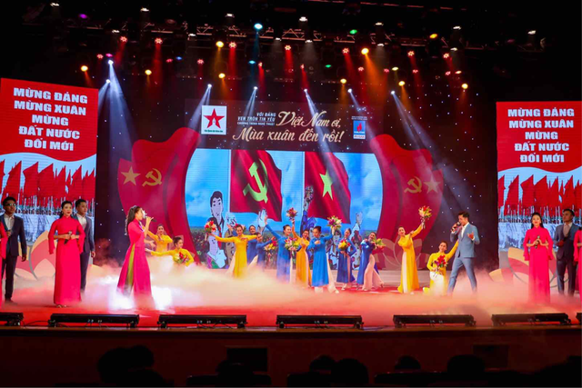 “Việt Nam ơi! Mùa xuân đến rồi”- khúc ca dâng Đảng - 1 “Việt Nam ơi! Mùa xuân đến rồi”- khúc ca dâng Đảng - 1