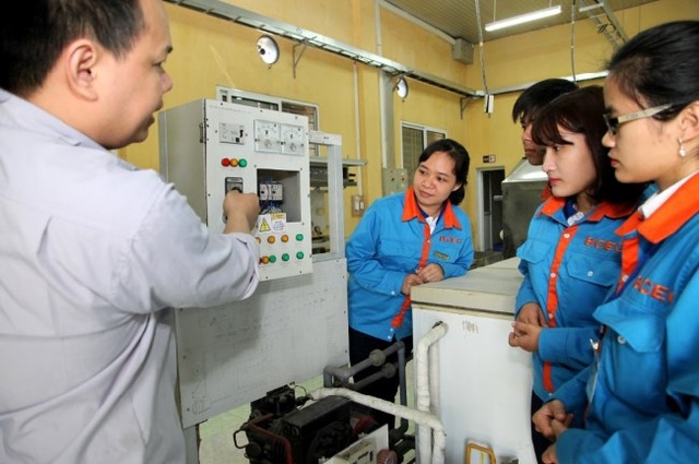 Học nghề để lập nghiệp - 1 Học nghề để lập nghiệp - 1