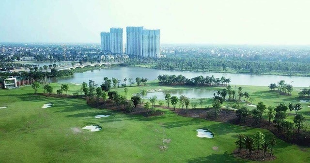 Nhà đầu tư săn tìm bất động sản gần sân golf - 3 Nhà đầu tư săn tìm bất động sản gần sân golf - 3