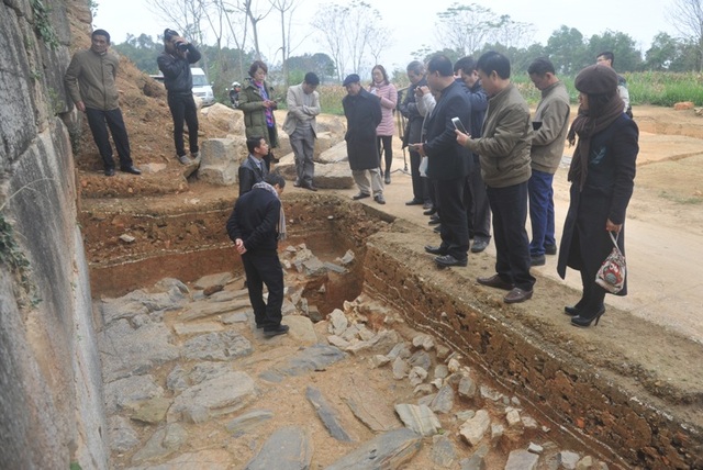 Phát hiện nhiều di vật tại công trình kiến trúc “độc nhất vô nhị” ở Việt Nam - Ảnh minh hoạ 9