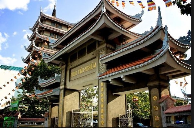 Những điểm du lịch tâm linh nên ghé ngày đầu Xuân - 7 Những điểm du lịch tâm linh nên ghé ngày đầu Xuân - 7