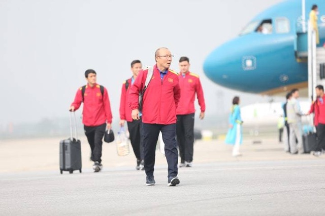 Đội tuyển Việt Nam được vinh danh ở sân bay Nội Bài - 9 Đội tuyển Việt Nam được vinh danh ở sân bay Nội Bài - 9