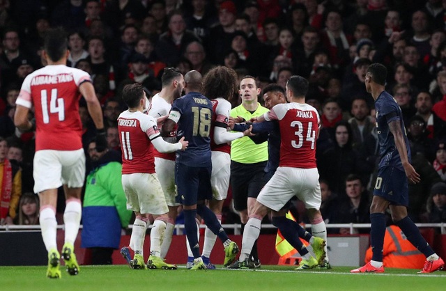 Nhìn lại chiến thắng của Man Utd trước Arsenal - 23 Nhìn lại chiến thắng của Man Utd trước Arsenal - 23