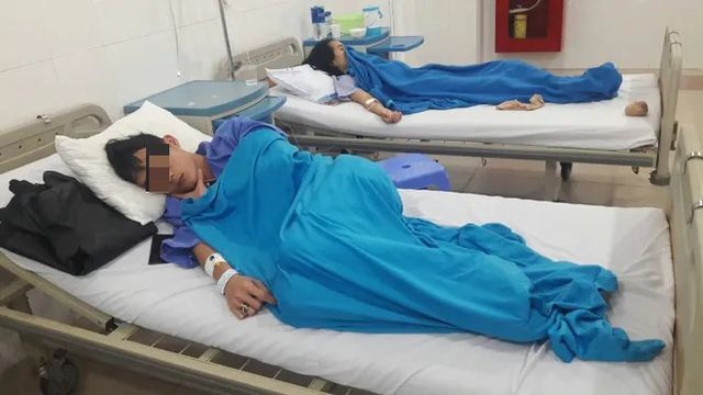 Đà Nẵng: 27 người nhập viện sau ăn bánh mì - 1 Đà Nẵng: 27 người nhập viện sau ăn bánh mì - 1