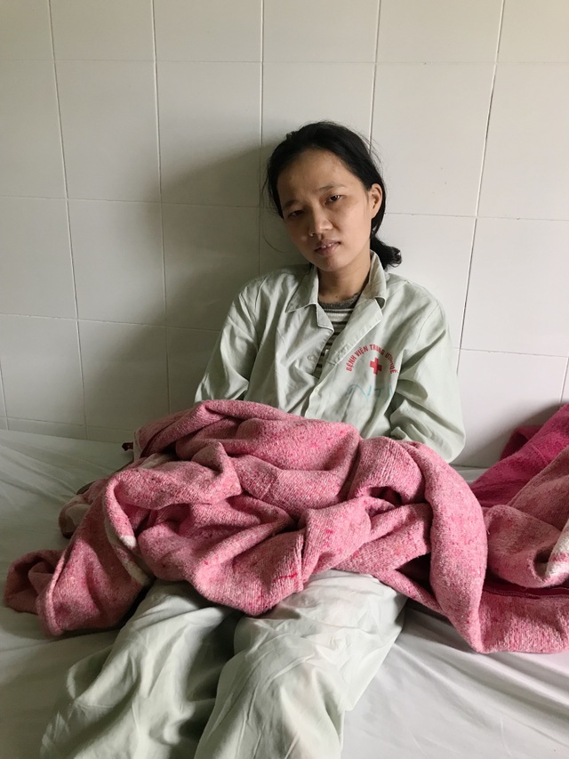 Chạy chữa cho con gái mắc bệnh tim phức tạp, gia đình lâm cảnh khốn cùng - 3 Chạy chữa cho con gái mắc bệnh tim phức tạp, gia đình lâm cảnh khốn cùng - 3