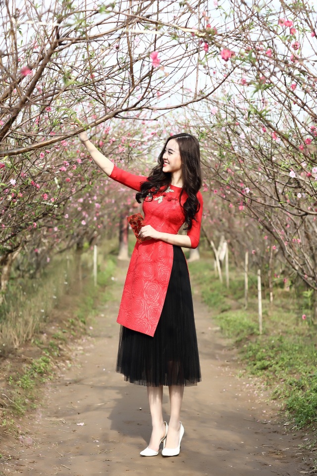 Người đẹp Hoa hậu Hoàn vũ Việt Nam 7 lần thi nhan sắc vẫn... chưa muốn ngừng - 3 Người đẹp Hoa hậu Hoàn vũ Việt Nam 7 lần thi nhan sắc vẫn... chưa muốn ngừng - 3
