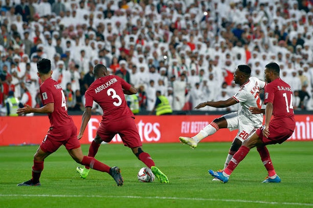 Đại thắng 4-0 trước chủ nhà UAE, Qatar lọt vào chung kết gặp Nhật Bản - 5 Đại thắng 4-0 trước chủ nhà UAE, Qatar lọt vào chung kết gặp Nhật Bản - 5