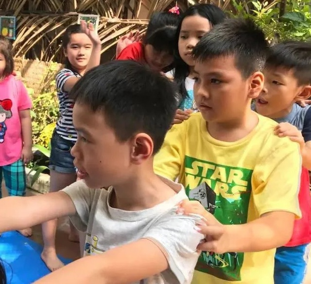 Nhà giàu Sài Gòn chi tiền triệu gửi con dịp Tết - 2 Nhà giàu Sài Gòn chi tiền triệu gửi con dịp Tết - 2