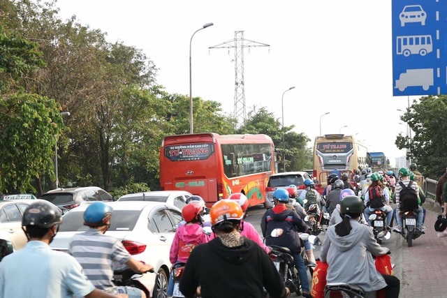 cau binh trieu 6.JPG cau binh trieu 6.JPG