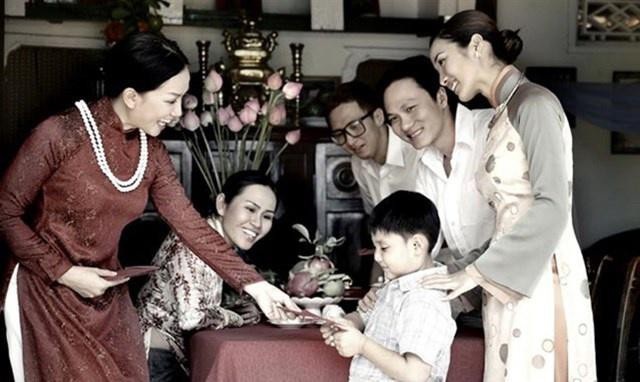 Những điều cần dạy trẻ khi nhận lì xì trong năm mới - 1 Những điều cần dạy trẻ khi nhận lì xì trong năm mới - 1