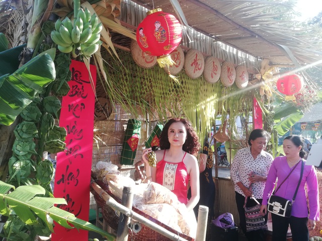 Đặc sắc gian hàng chợ quê Tết trên phố lần đầu xuất hiện ở Bạc Liêu - 24 Đặc sắc gian hàng chợ quê Tết trên phố lần đầu xuất hiện ở Bạc Liêu - 24