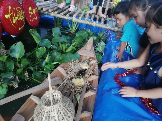 Đặc sắc gian hàng chợ quê Tết trên phố lần đầu xuất hiện ở Bạc Liêu - 3 Đặc sắc gian hàng chợ quê Tết trên phố lần đầu xuất hiện ở Bạc Liêu - 3