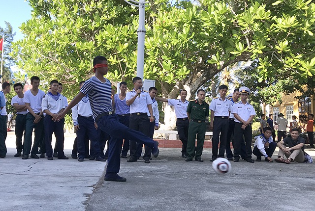 Sắc xuân ngập tràn trên Quần đảo Trường Sa - 14 Sắc xuân ngập tràn trên Quần đảo Trường Sa - 14
