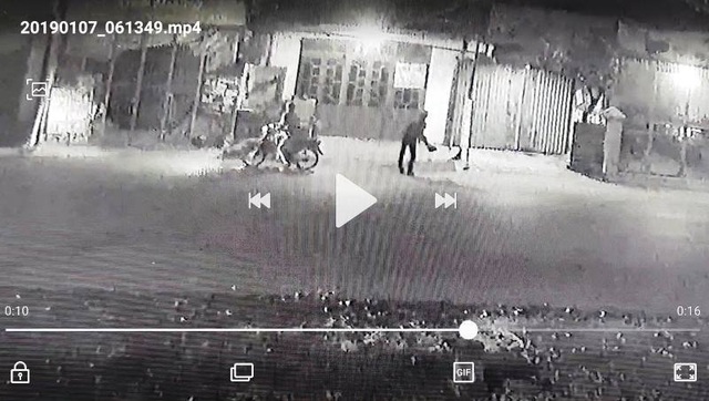 Lo mất Tết vì bị uy hiếp, ném chất bẩn vào nhà - 2 Lo mất Tết vì bị uy hiếp, ném chất bẩn vào nhà - 2