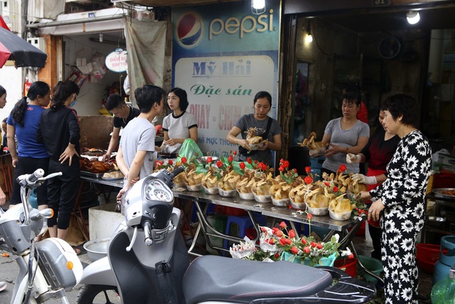 Những sắc màu cuộc sống ngày cuối năm bận tíu tít - 1 Những sắc màu cuộc sống ngày cuối năm bận tíu tít - 1
