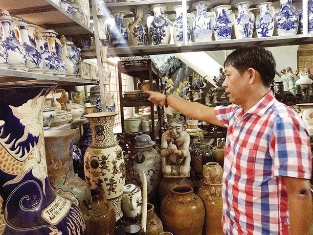Đại gia Sài Gòn sở hữu kho 10 vạn cổ vật lớn nhất châu Á - 2 Đại gia Sài Gòn sở hữu kho 10 vạn cổ vật lớn nhất châu Á - 2