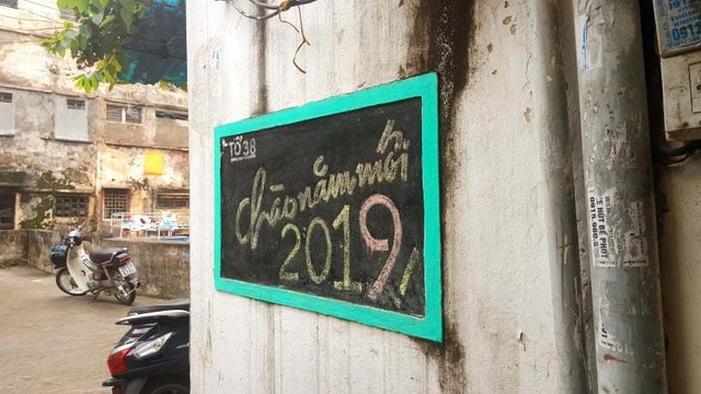 Tết bao cấp: Thùng hàng lớn chứa cả gia tài của đại gia Hà Nội - 4 Tết bao cấp: Thùng hàng lớn chứa cả gia tài của đại gia Hà Nội - 4