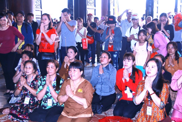 Chính thức khai hội ngôi chùa lớn nhất Việt Nam - 13 Chính thức khai hội ngôi chùa lớn nhất Việt Nam - 13