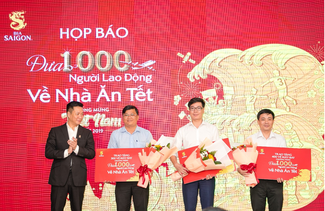 Nhìn lại hành trình “chắp cánh” 1.000 câu chuyện thành công - 1 Nhìn lại hành trình “chắp cánh” 1.000 câu chuyện thành công - 1