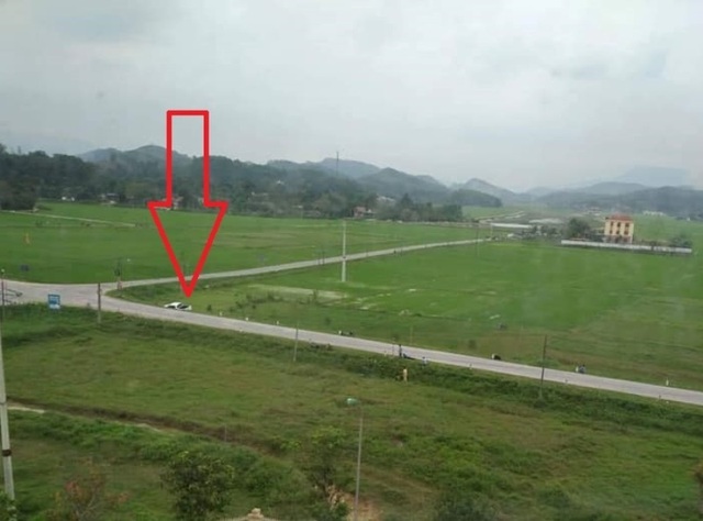 Đối tượng cuối cùng đầu hàng sau nhiều giờ ôm hàng nóng cố thủ - 2 Đối tượng cuối cùng đầu hàng sau nhiều giờ ôm hàng nóng cố thủ - 2