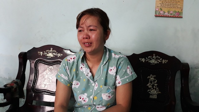 chi hong khoc khi ke ve benh tinh cua con.jpg chi hong khoc khi ke ve benh tinh cua con.jpg