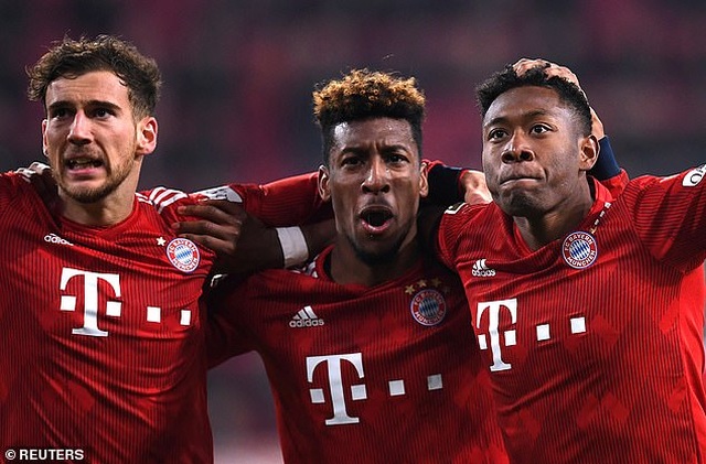 Bayern Munich chật vật chiến thắng trước cuộc chiến với Liverpool
