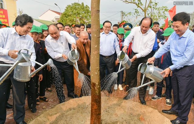Thủ tướng mong Hà Nội có 4 mùa hoa nở