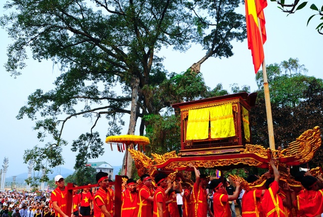 Đến với Phật, về với Mẫu nơi miền địa linh Tây Thiên - 4 Đến với Phật, về với Mẫu nơi miền địa linh Tây Thiên - 4