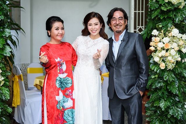 Lễ vu quy ngọt ngào của diễn viên “Gạo nếp gạo tẻ” - Vũ Ngọc Ánh - 5 Lễ vu quy ngọt ngào của diễn viên “Gạo nếp gạo tẻ” - Vũ Ngọc Ánh - 5