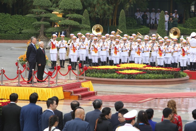 Tổng Bí thư, Chủ tịch nước Nguyễn Phú Trọng chủ trì lễ đón Tổng thống Argentina - Ảnh minh hoạ 2