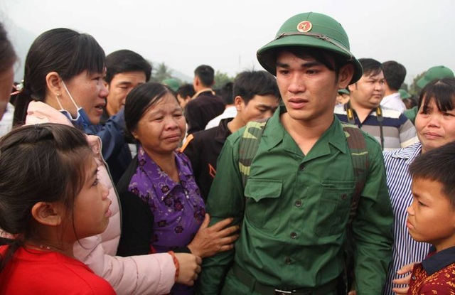 Thanh niên cả nước hăng hái lên đường nhập ngũ - 26 Thanh niên cả nước hăng hái lên đường nhập ngũ - 26