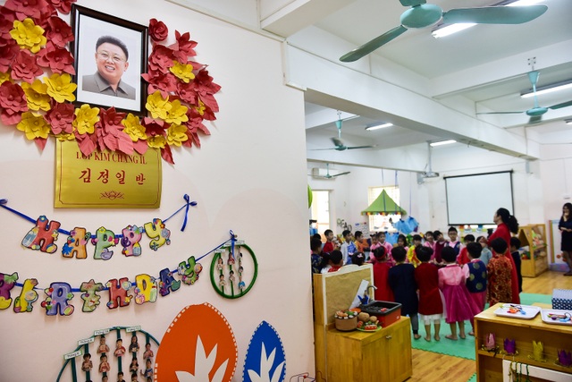 Ngôi trường Hà Nội có lớp học mang tên Kim Nhật Thành, Kim Jong Il - 4 Ngôi trường Hà Nội có lớp học mang tên Kim Nhật Thành, Kim Jong Il - 4