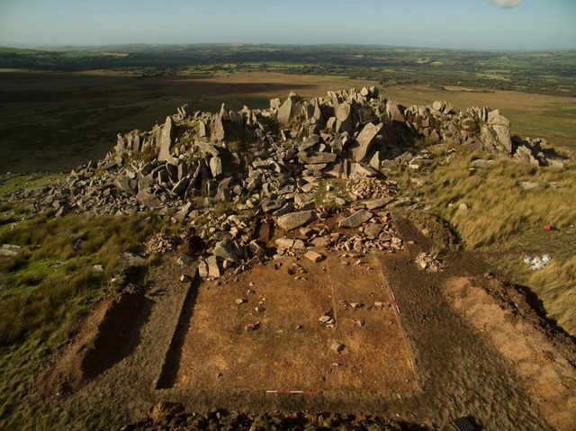 Các nhà khoa học tiến gần hơn tới việc giải mã bí ẩn của kì quan thế giới Stonehenge - 2 Các nhà khoa học tiến gần hơn tới việc giải mã bí ẩn của kì quan thế giới Stonehenge - 2
