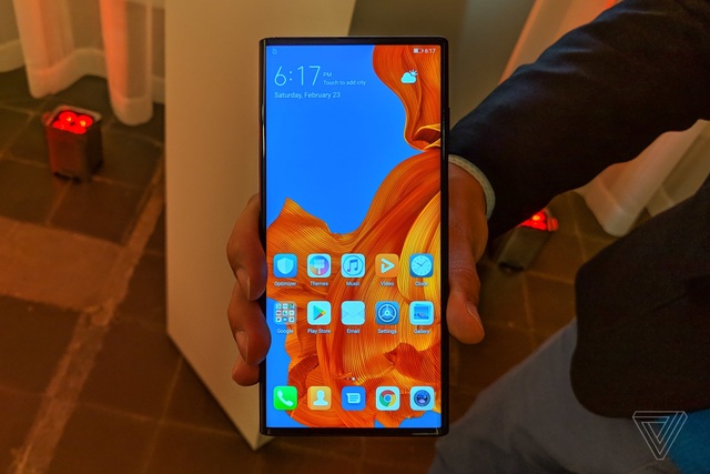 Huawei trình làng smartphone có thể gập được Mate X với thiết kế độc đáo - 8