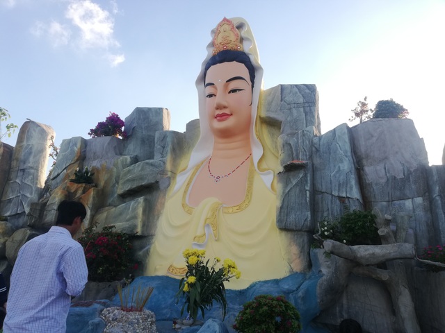 Khám phá ngôi chùa có Thầy trò Đường Tam Tạng vượt thác, thỉnh kinh - 6 Khám phá ngôi chùa có Thầy trò Đường Tam Tạng vượt thác, thỉnh kinh - 6