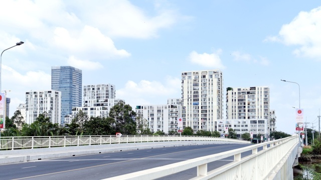 Giá đất đắt như vàng nhưng Phú Mỹ Hsing vẫn “nhăm nhe” đầu tư hạ tầng dịch vụ- 4 Giá đất đắt như vàng nhưng Phú Mỹ Hsing vẫn “nhăm nhe” đầu tư hạ tầng dịch vụ- 4