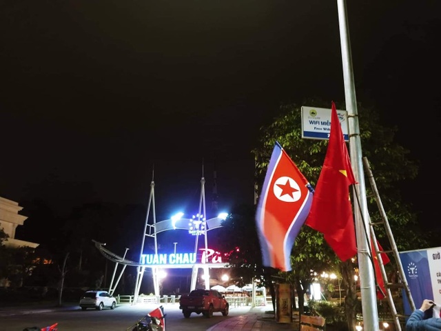 Quảng Ninh, Hải Phòng siết chặt an ninh, trang hoàng rực rỡ đón phái đoàn Triều Tiên - 2 Quảng Ninh, Hải Phòng siết chặt an ninh, trang hoàng rực rỡ đón phái đoàn Triều Tiên - 2