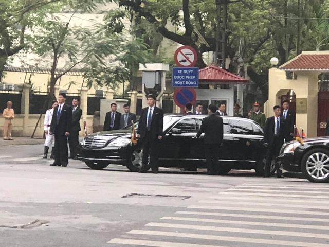 Chủ tịch Kim Jong-un thăm Đại sứ quán Triều Tiên tại Hà Nội - Ảnh minh hoạ 16