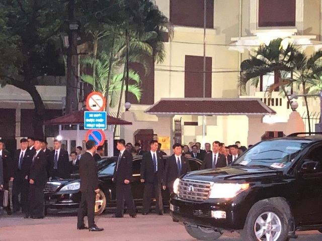 Chủ tịch Kim Jong-un thăm Đại sứ quán Triều Tiên tại Hà Nội - Ảnh minh hoạ 9