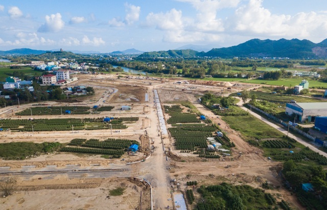 Giao dịch đất nền sôi động ngay sau Tết Nguyên đán - 1 Giao dịch đất nền sôi động ngay sau Tết Nguyên đán - 1