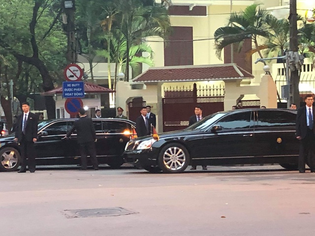 Ngắm cặp đôi xe Mercedes-Benz và Maybach chở anh em Chủ tịch Kim Jong-un - 8