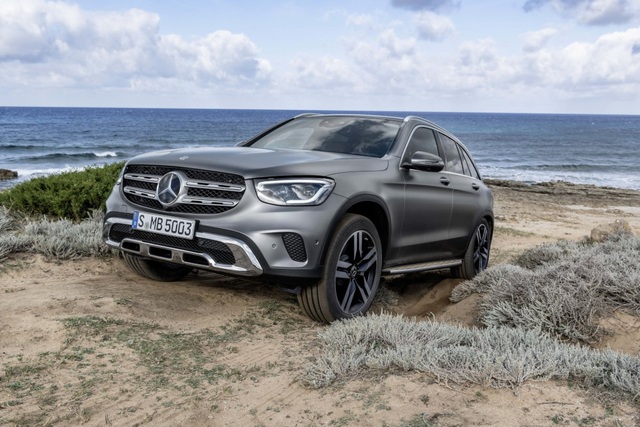 Mercedes-Ben GLC được trang bị động cơ mới - 5