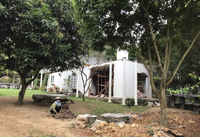 Loạt biệt thự lẩn khuất trong rừng Sóc Sơn vẫn chống lệnh tháo dỡ - 9 Loạt biệt thự lẩn khuất trong rừng Sóc Sơn vẫn chống lệnh tháo dỡ - 9