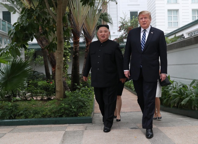 Dấu ấn của Tổng thống Trump và Chủ tịch Kim trong hai ngày thượng đỉnh - 12 Dấu ấn của Tổng thống Trump và Chủ tịch Kim trong hai ngày thượng đỉnh - 12