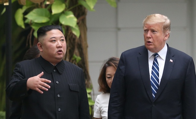 Dấu ấn của Tổng thống Trump và Chủ tịch Kim trong hai ngày thượng đỉnh - 13 Dấu ấn của Tổng thống Trump và Chủ tịch Kim trong hai ngày thượng đỉnh - 13