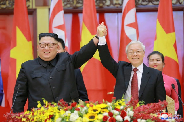 Truyền thông Triều Tiên đăng bộ ảnh ấn tượng về chuyến thăm Việt Nam của ông Kim Jong-un - 7