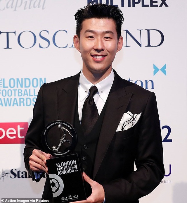 Vượt qua Eden Hazard, Son Heung Min giành giải thưởng cao quý