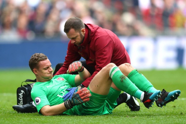 Nhìn lại trận hòa ghìm chân cả Tottenham lẫn Arsenal - 12 Nhìn lại trận hòa ghìm chân cả Tottenham lẫn Arsenal - 12