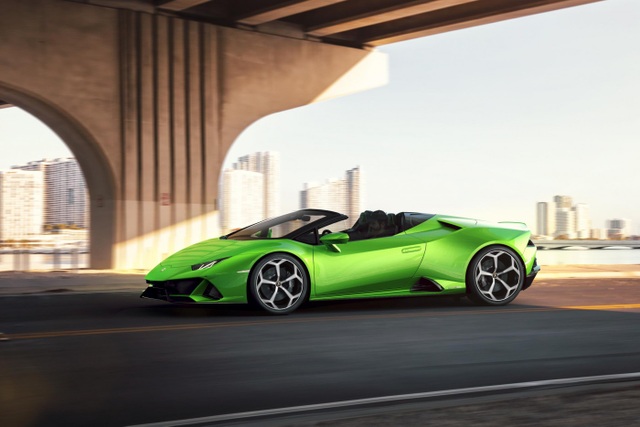 Lamborghini Huracan Evo Spyder - Hoàn hảo đến từng chi tiết - 5